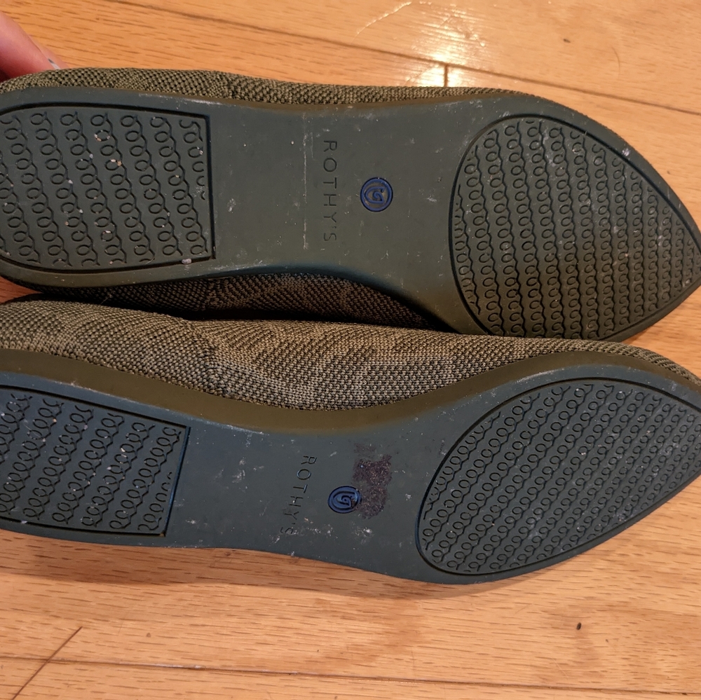 Rothys - Picture 3 of 4